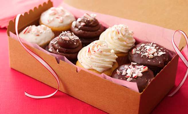 seasonal-candy-cupcakes_hero