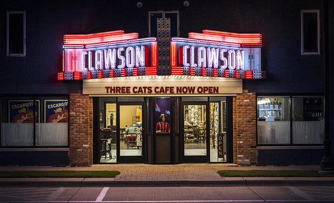 operation-success-thee-cats-cafe-656x400